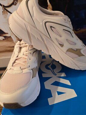 Hoka One One U Clifton L Athletics Vanilla Wheat Sneaker 1160050-VLW Men's 11.5